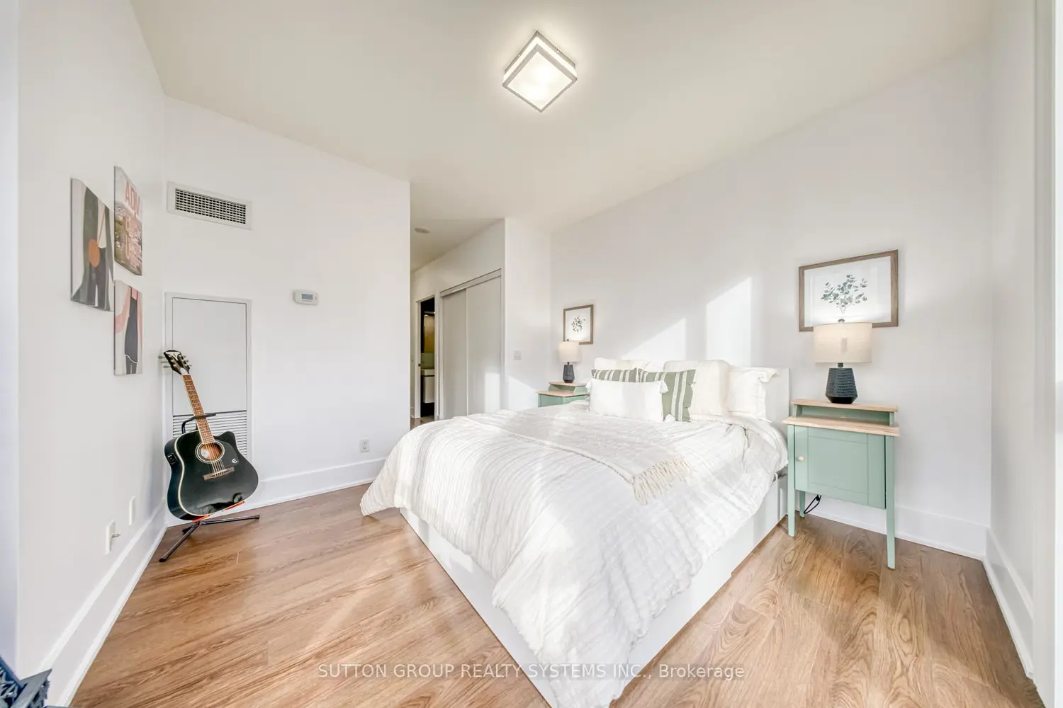 Additional image 15 of 300 Front Street 1912