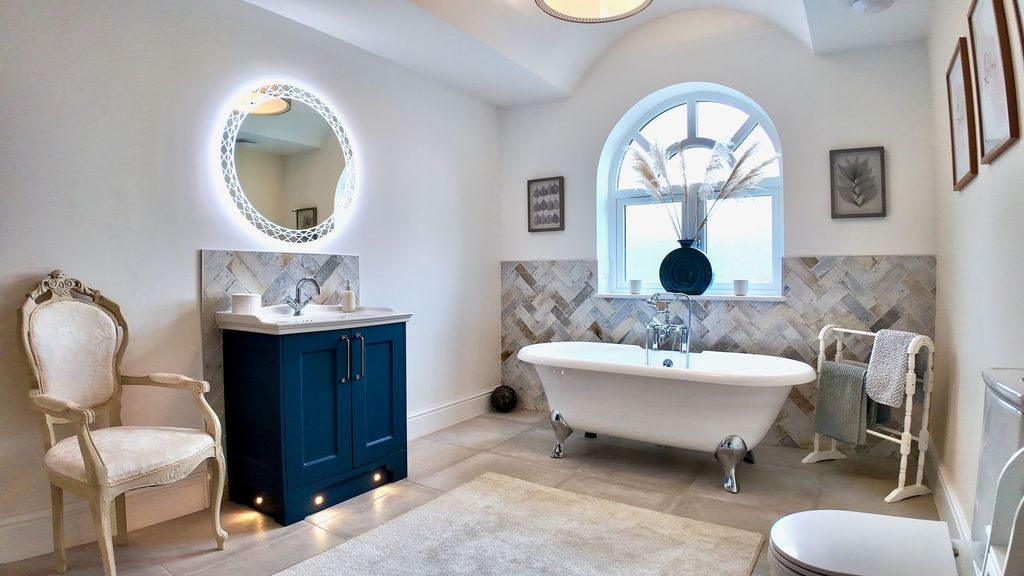 Additional image 47 of 5 bed detached house for saleOak Tree Rise, Newbridge NP11