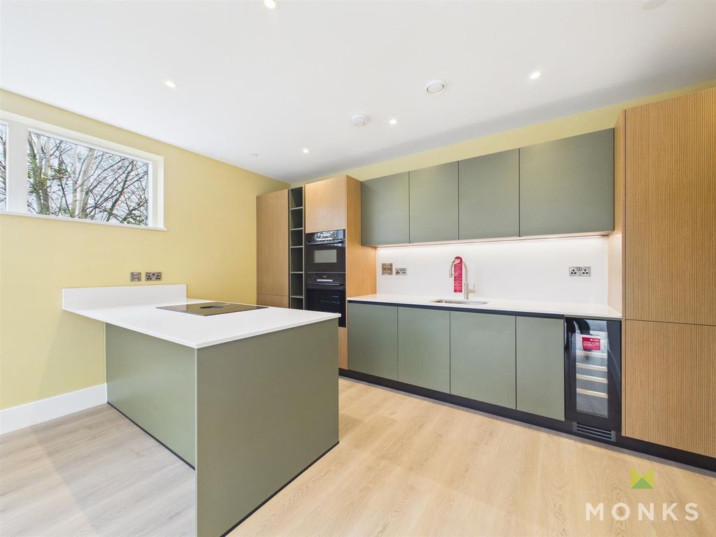 Additional image 7 of 2 bed flat for saleOld Coleham Court, Coleham, Shrewsbury SY3