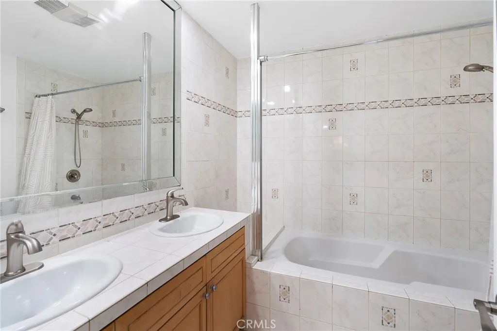 Additional image 42 of 4726 Park Granada Unit 216, Calabasas, CA 91302