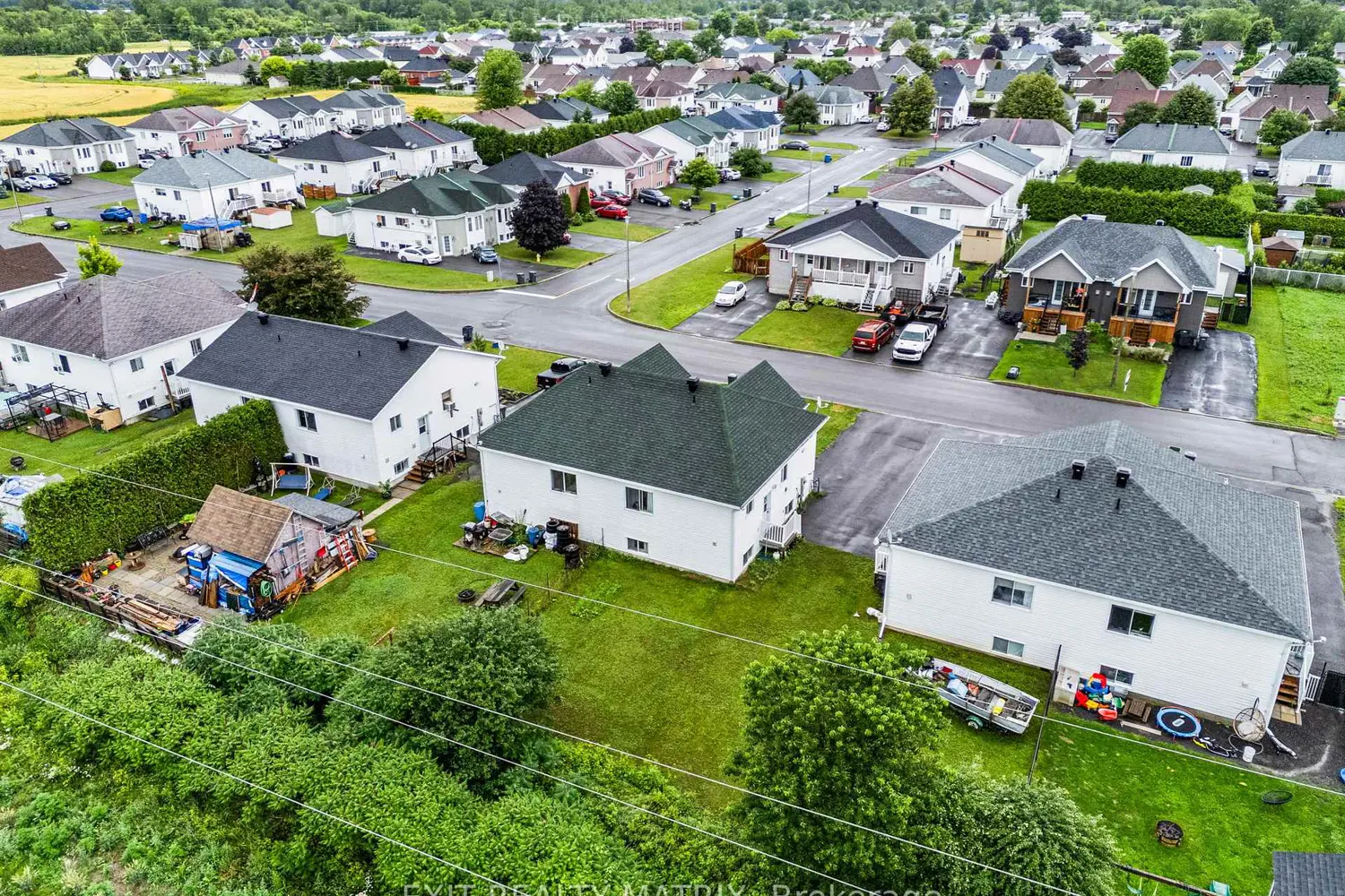 Additional image 9 of 1013 Jacynthe Street