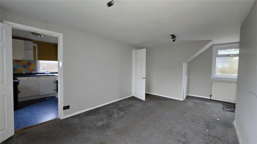 Additional image 4 of Springhill Crescent, Aberdeen, Aberdeenshire, AB16