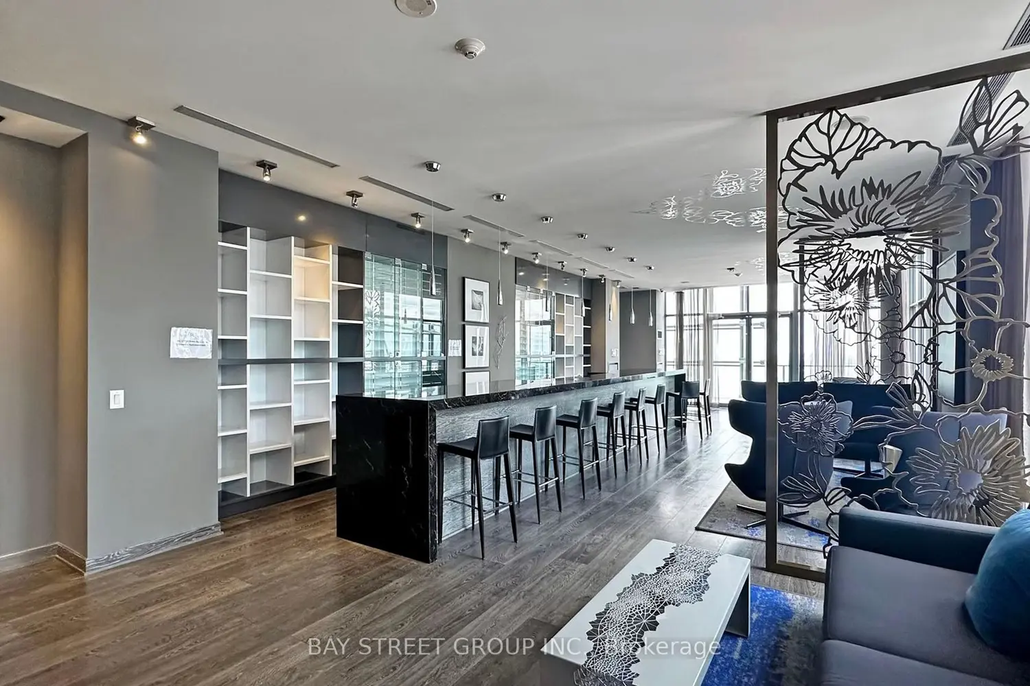 Additional image 8 of 1080 Bay Street 1501