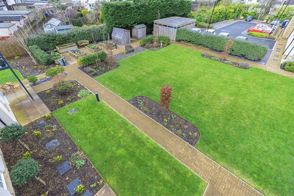 Additional image 22 of 3 bed flat for saleBradford Road, Menston LS29