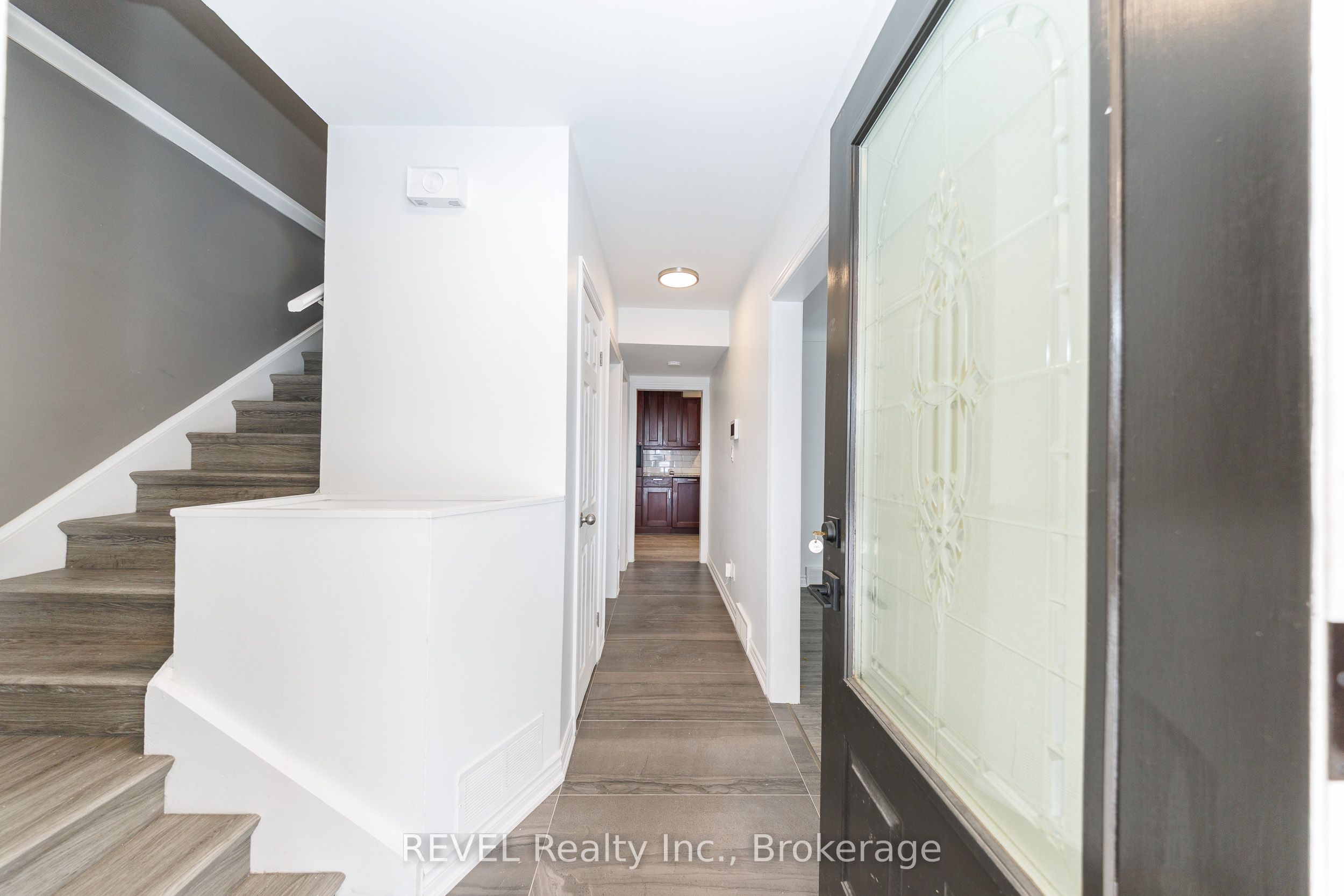 Additional image 5 of 19 Claremount Circle N, Welland, ON, L3C 2P4