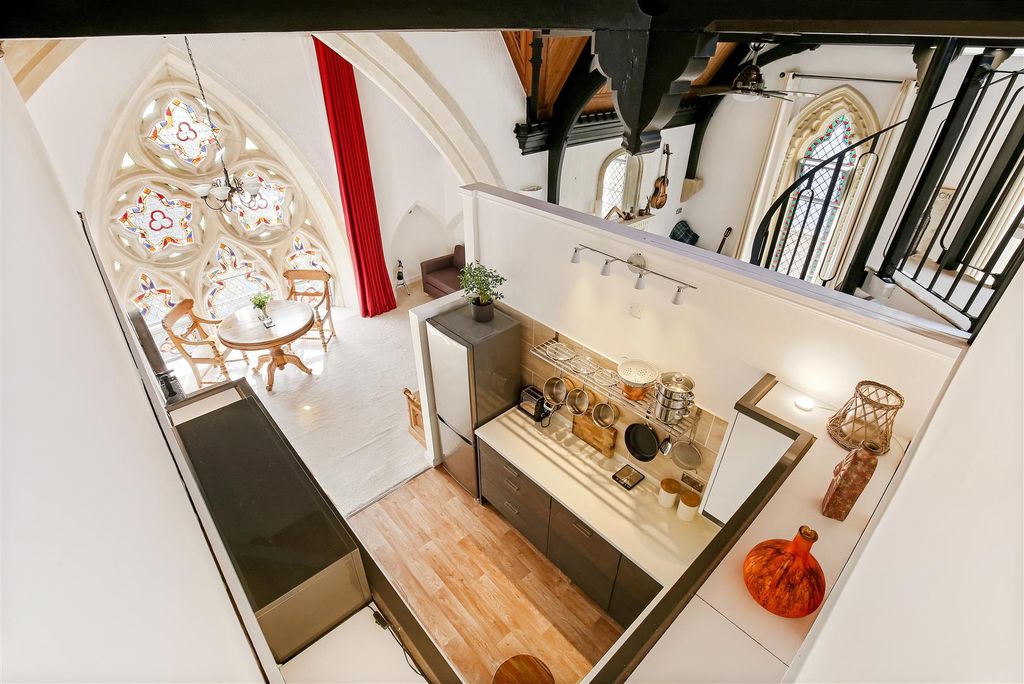 Additional image 18 of 2 bed flat for saleAdjacent To Hill Road, Clevedon BS21