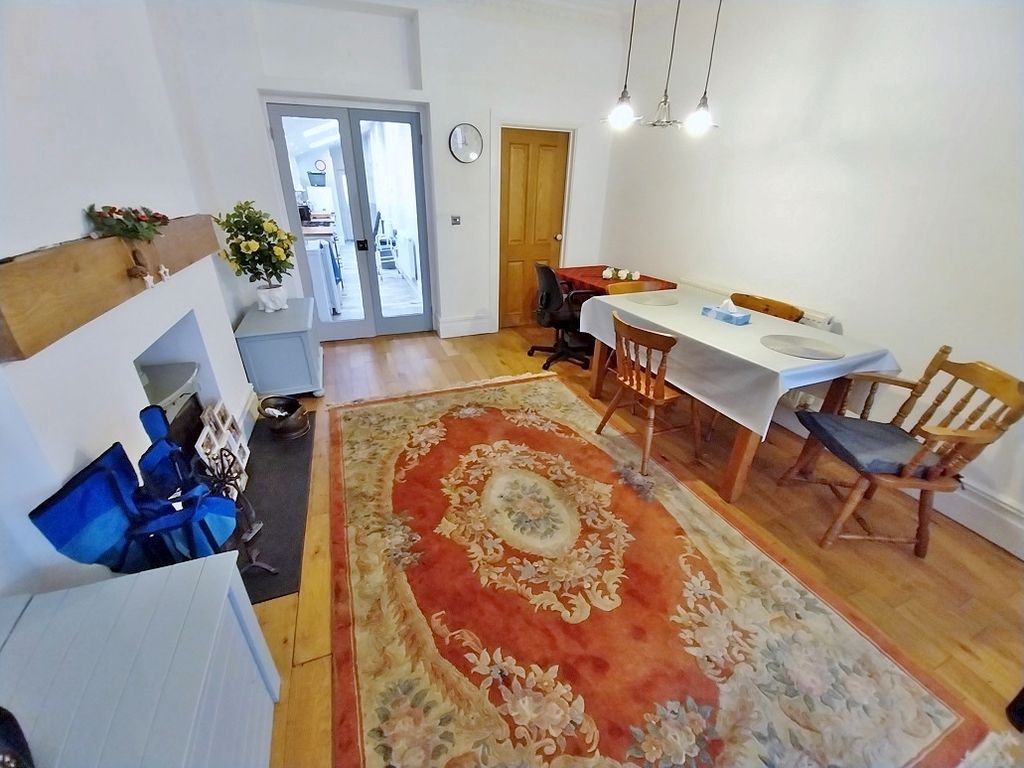 Additional image 4 of 1 bed flat for saleVictoria Avenue, Porthcawl CF36