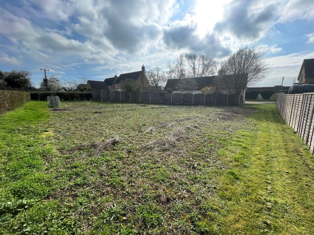 Additional image 6 of Land for saleLand Adjacent To 27-29 High Street, Sutton, Bedfordshire SG19