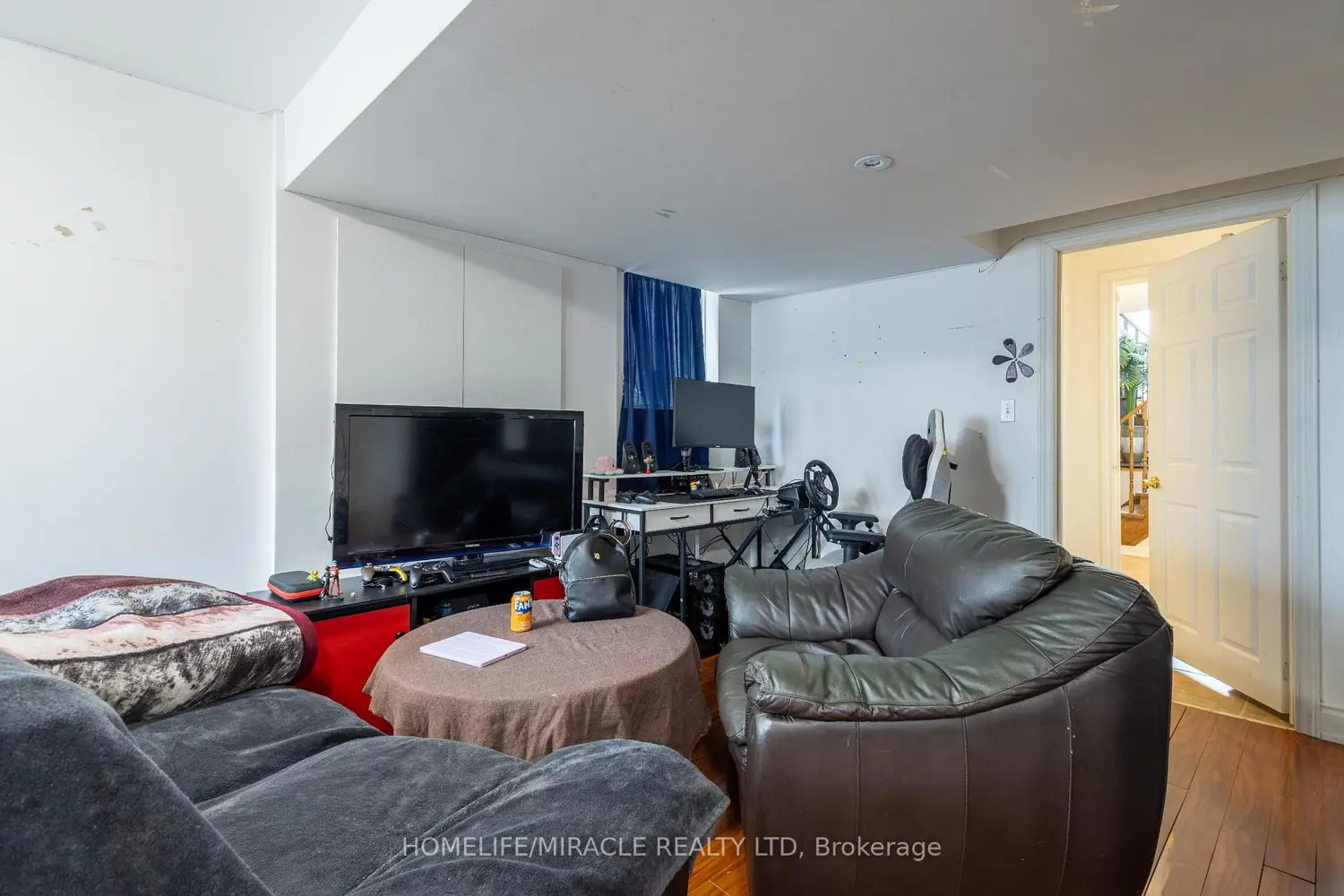 Additional image 16 of 12 Homeview Road