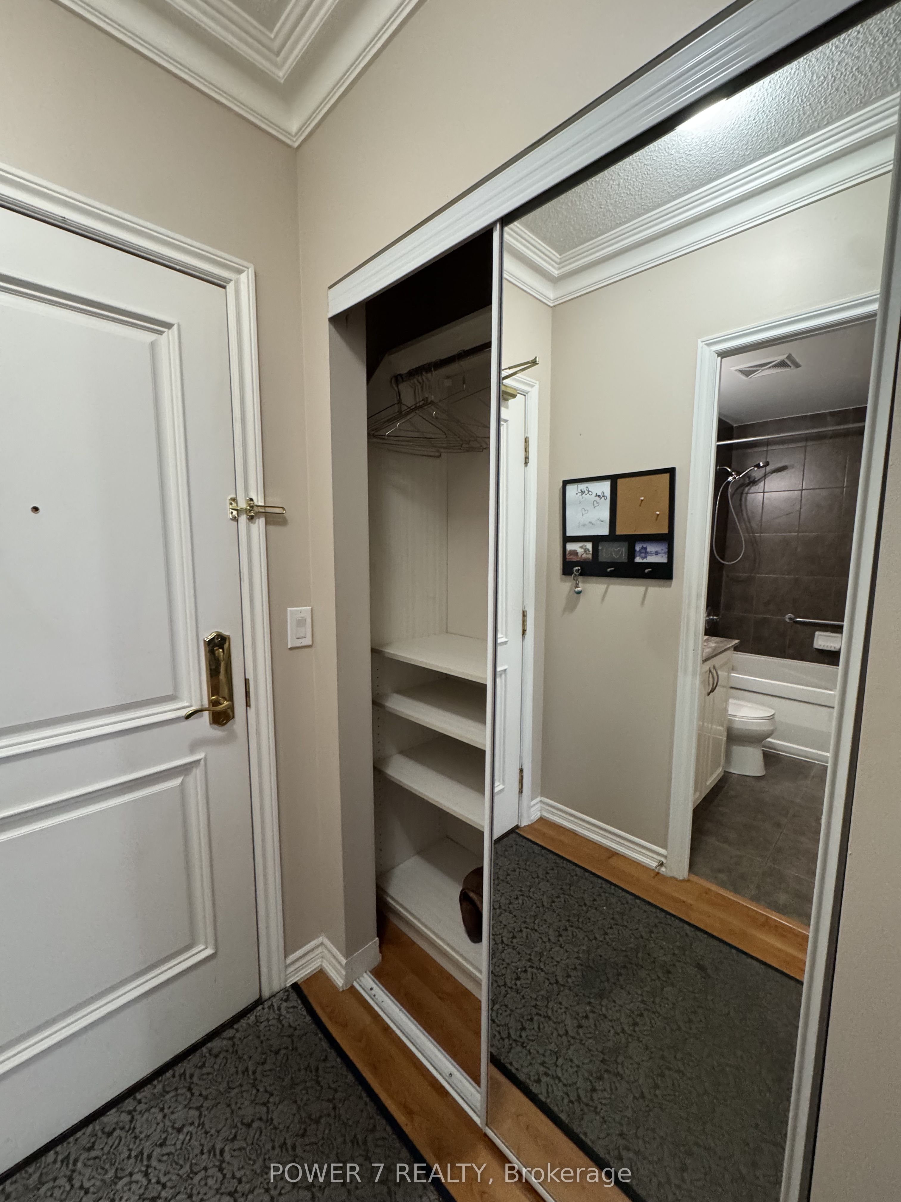 Additional image 2 of 1615-9235 Jane Street, Vaughan, ON, L6A 0J8