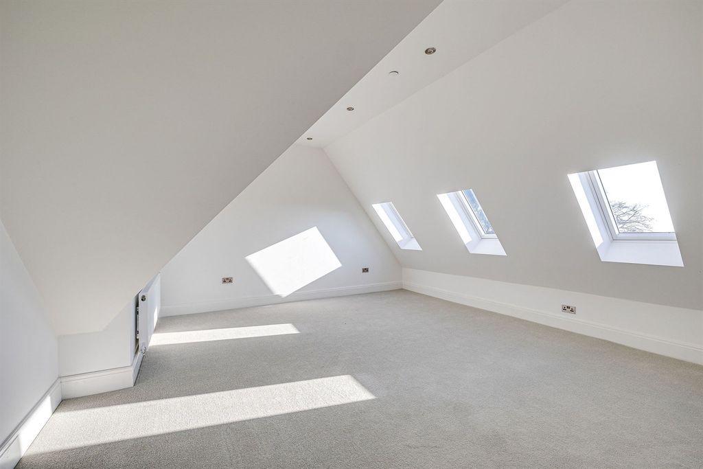 Additional image 17 of 3 bed flat for saleFerma Lane, Great Barrow CH3