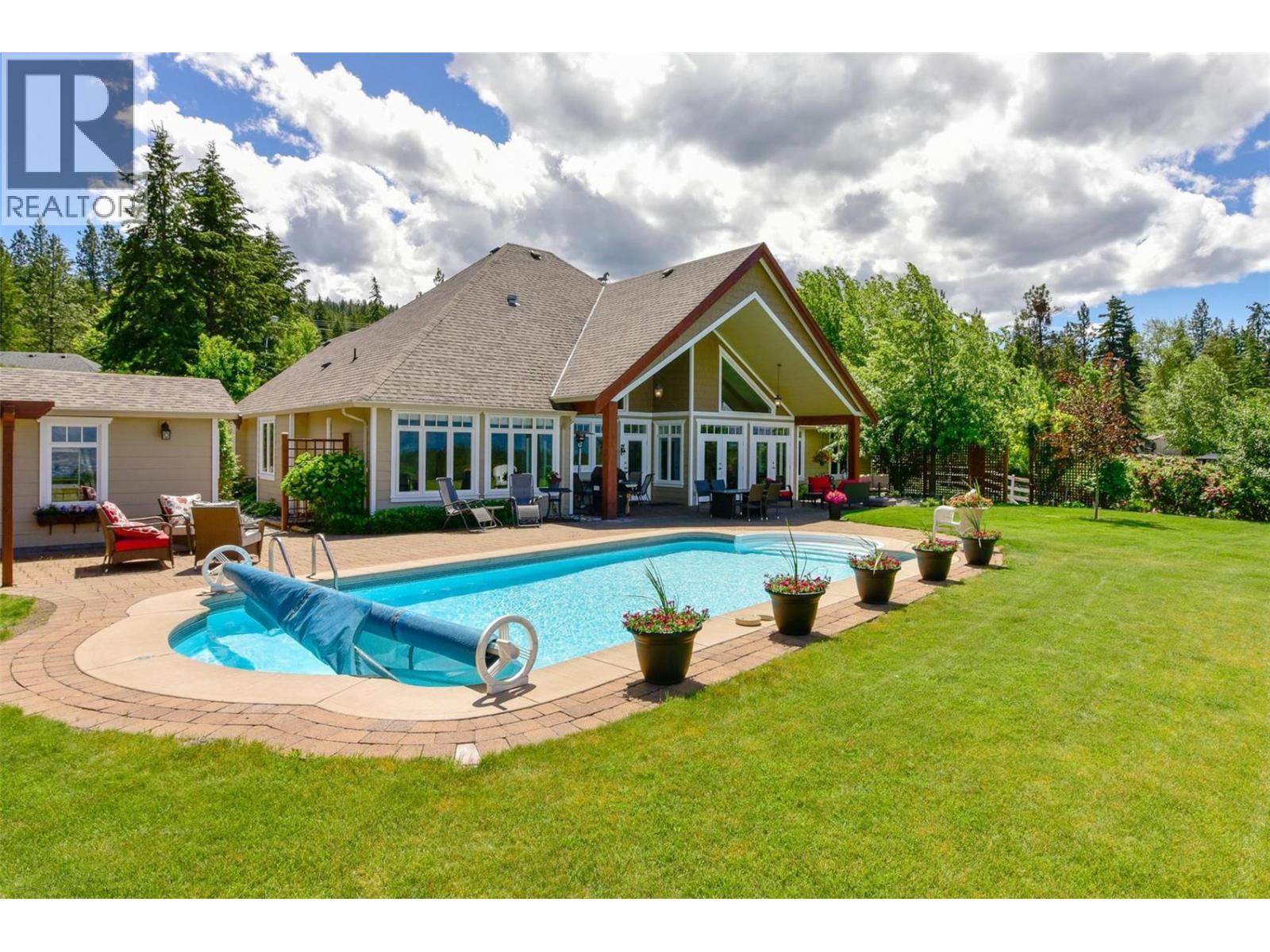 Additional image 3 of 3672 Luxmoore Road, Kelowna, BC, V1W4C7