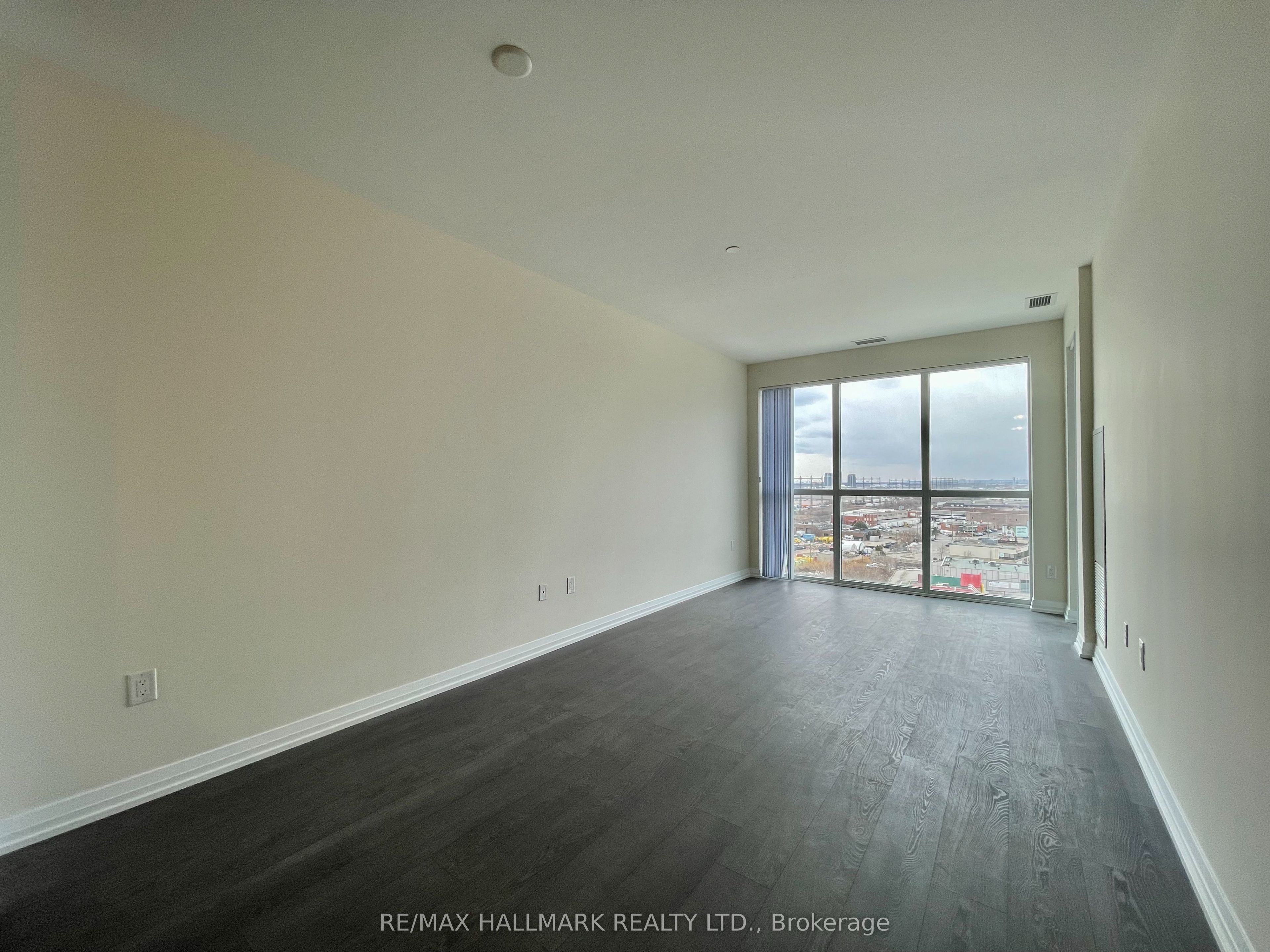 Additional image 3 of 808-50 Thomas Riley Road, Toronto, ON, M9B 0C5