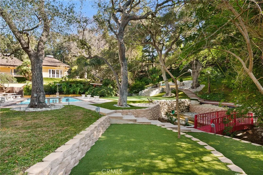 Additional image 93 of 809 Highland Drive, La Canada Flintridge, CA 91011
