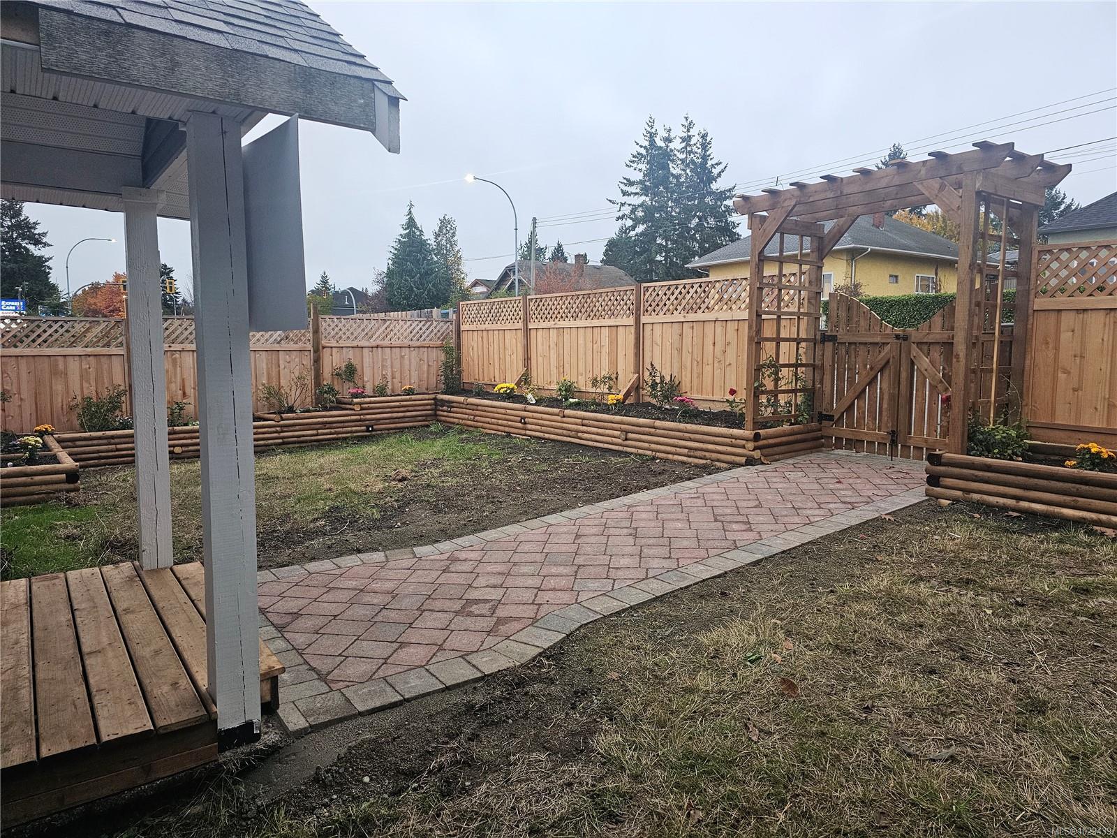 Additional image 2 of 495 Nicol Street, Nanaimo, BC, V9R 4T5