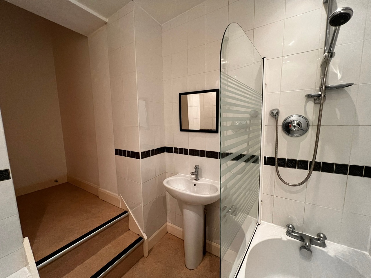 Additional image 11 of 2 Bed Flat, Eastgate, LS2, N1 7GU