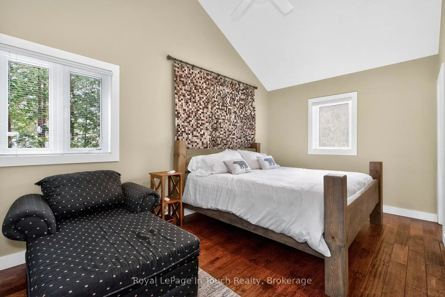 Additional image 10 of 201 Sawlog Point Road