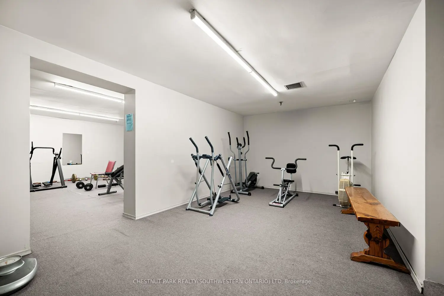 Additional image 15 of 225 Harvard Place 1005