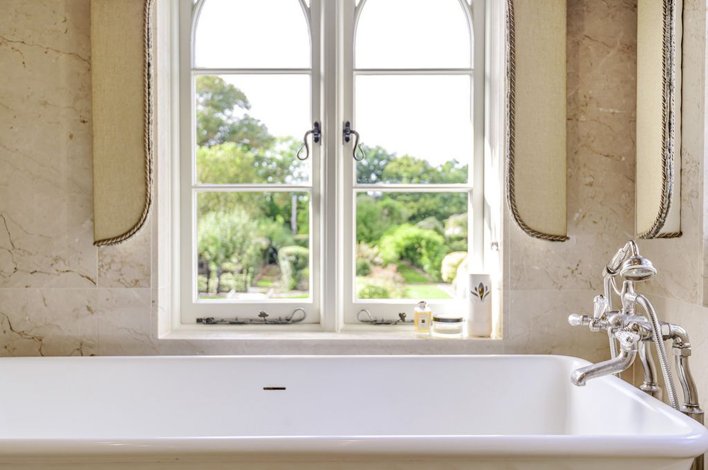 Additional image 26 of 8 bed country house for saleBrighton Road, Horsham RH13