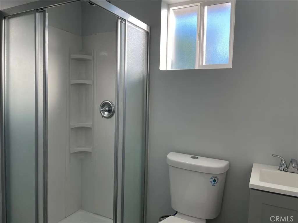 18927 Erwin Street, Tarzana, CA 91335