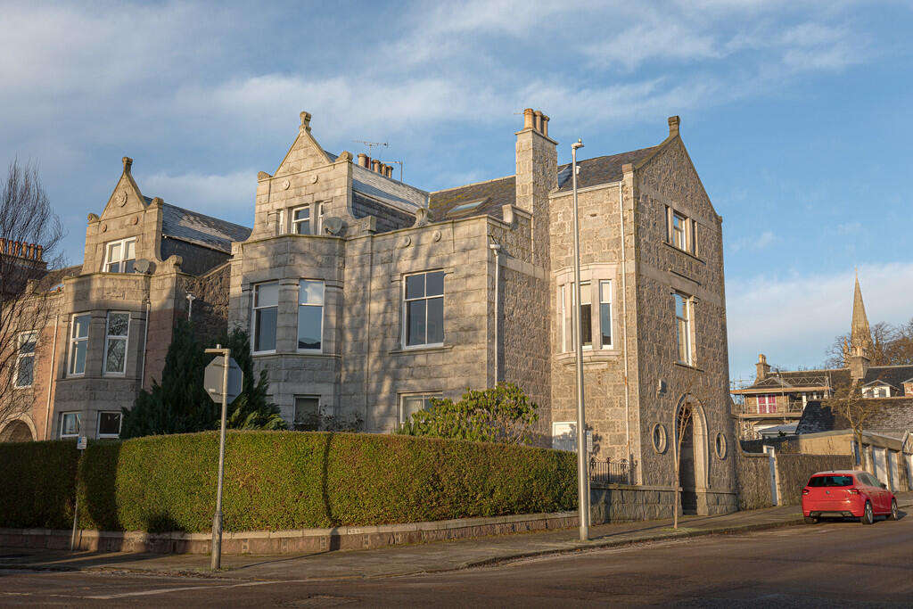Hamilton Place, Aberdeen
