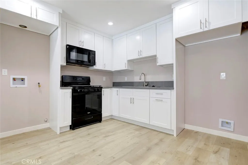 Additional image 8 of 7302 N Firmament Avenue, Van Nuys, CA 91406