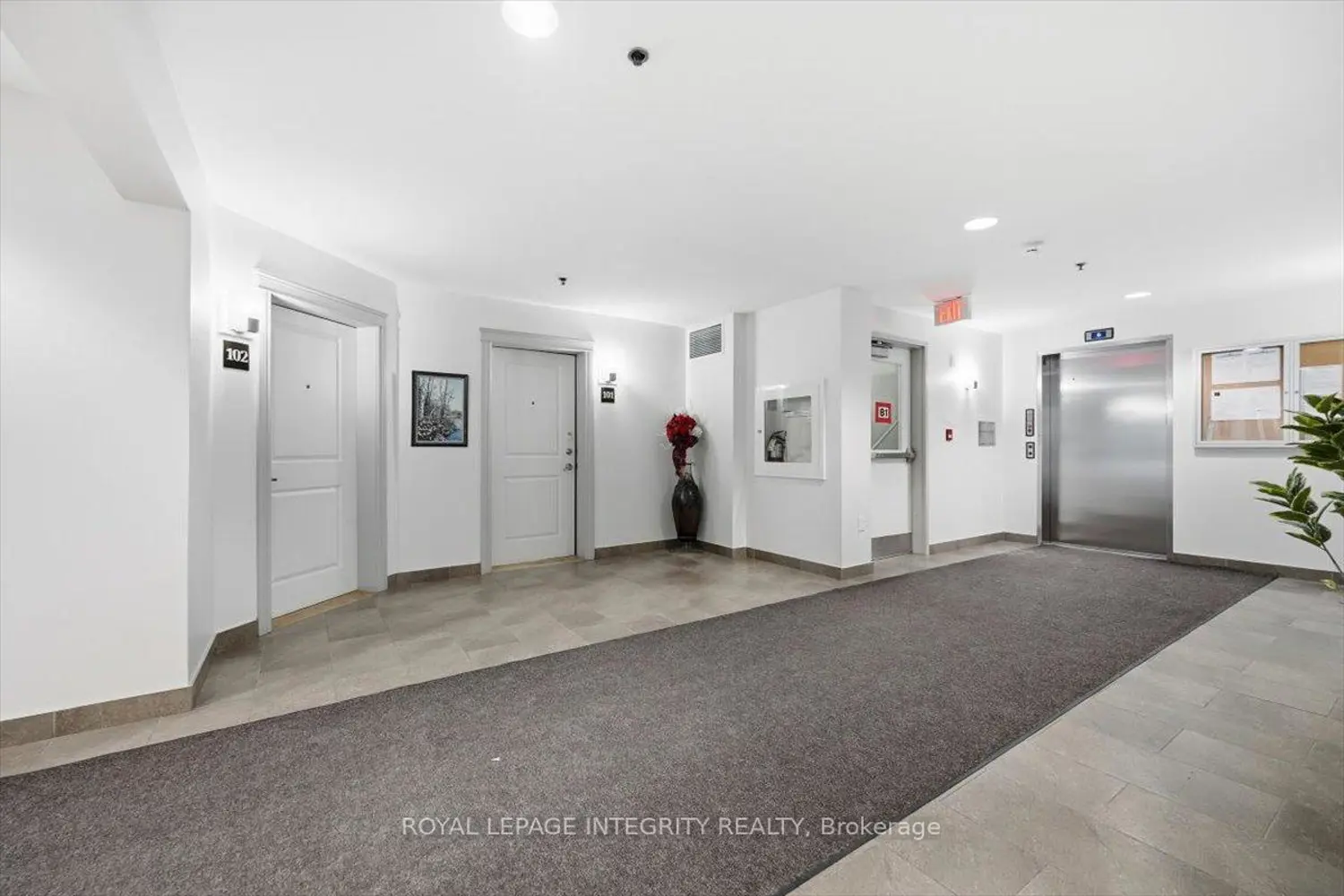 151 Potts Private 303