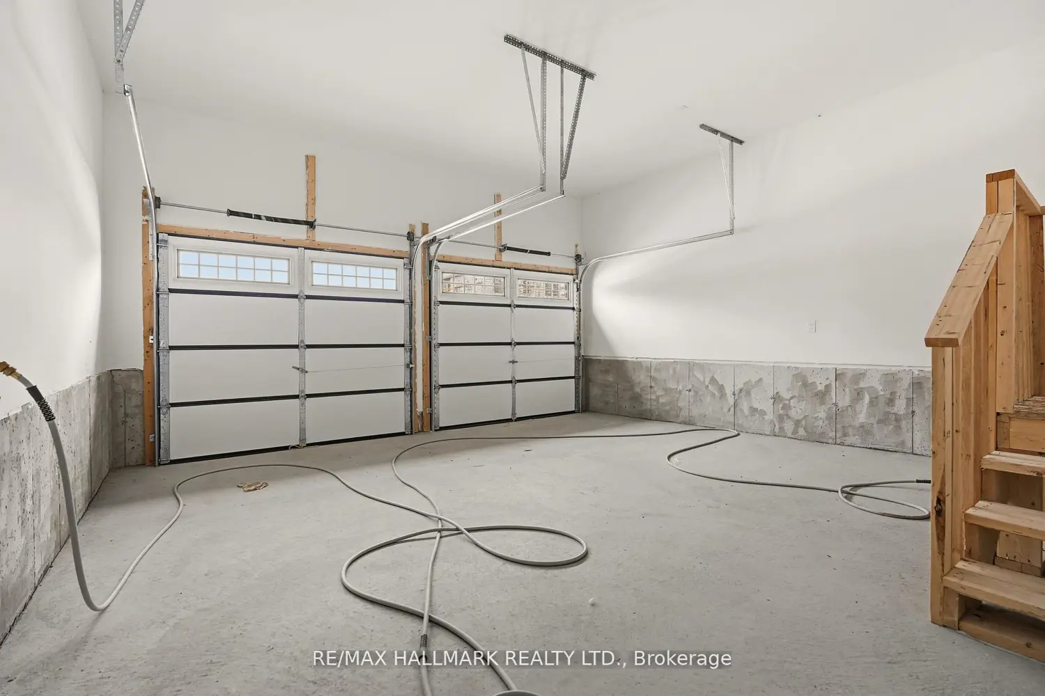 Additional image 19 of 618 Newlove Street