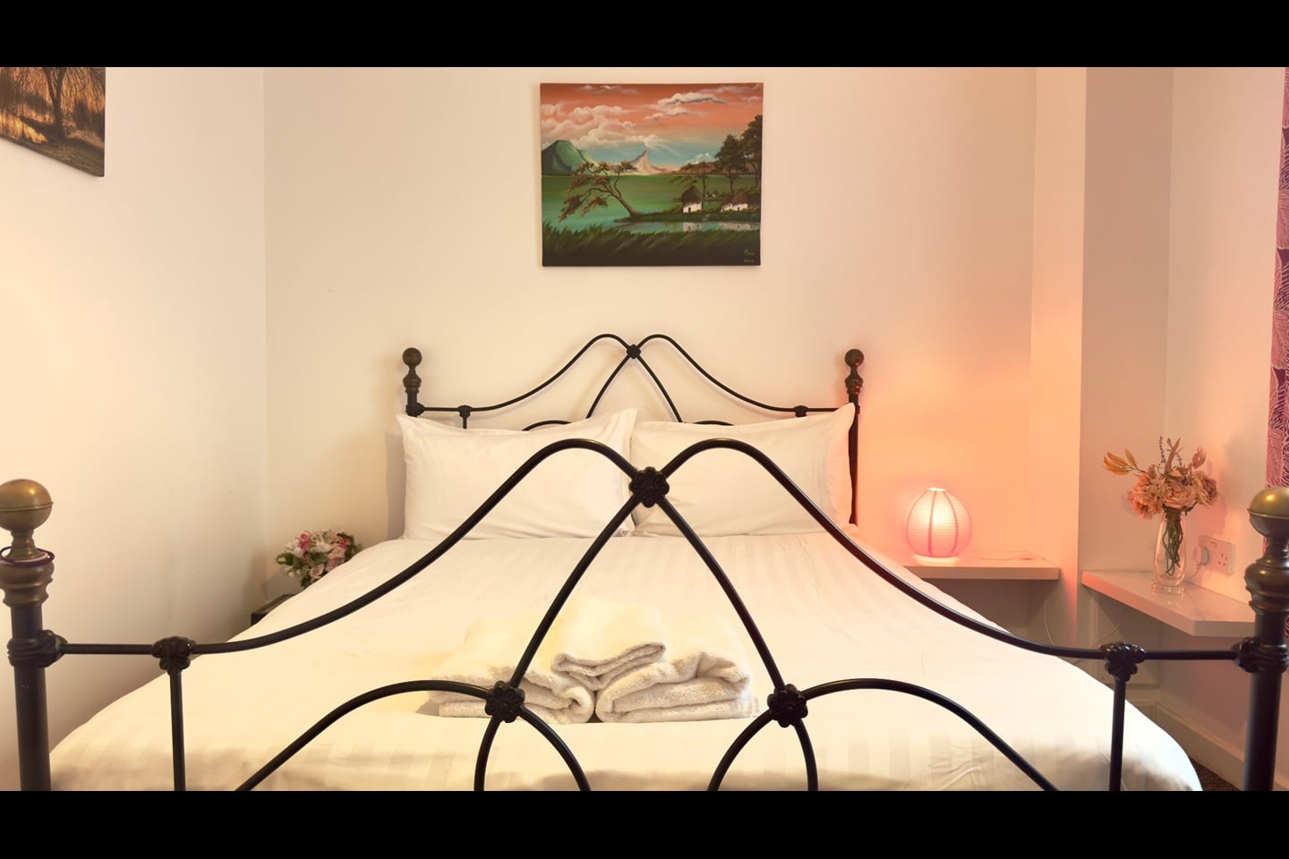 2 Bed Flat, Great Western Road, W9, N1 7GU