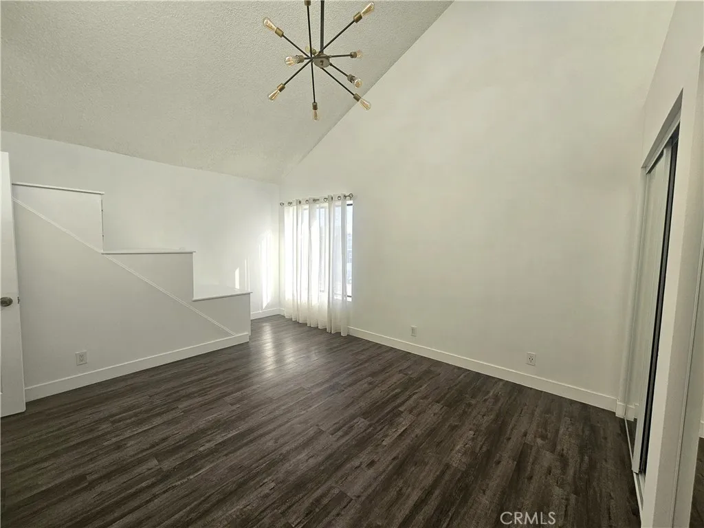 Additional image 43 of 15125 Nordhoff St, North Hills, CA 91343