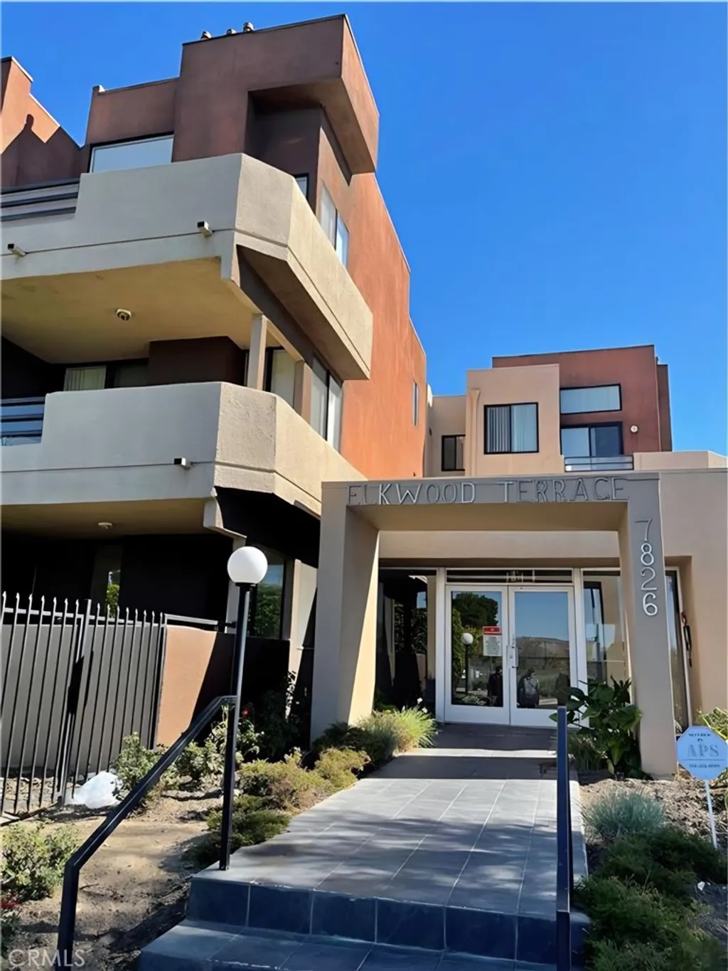 Additional image 2 of 7826 Topanga Canyon Blvd Unit 323, Canoga Park, CA 91304