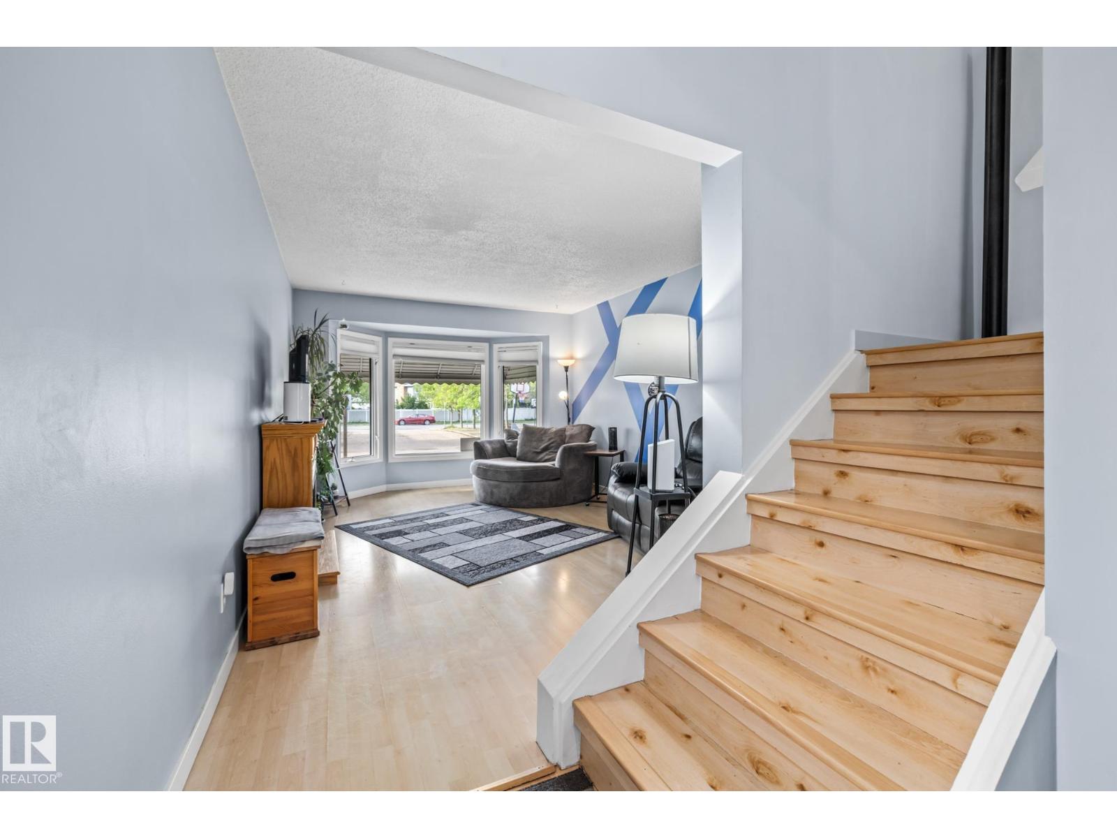 Additional image 3 of 10940 Beaumaris Road NW, Edmonton, AB, T5X1X6