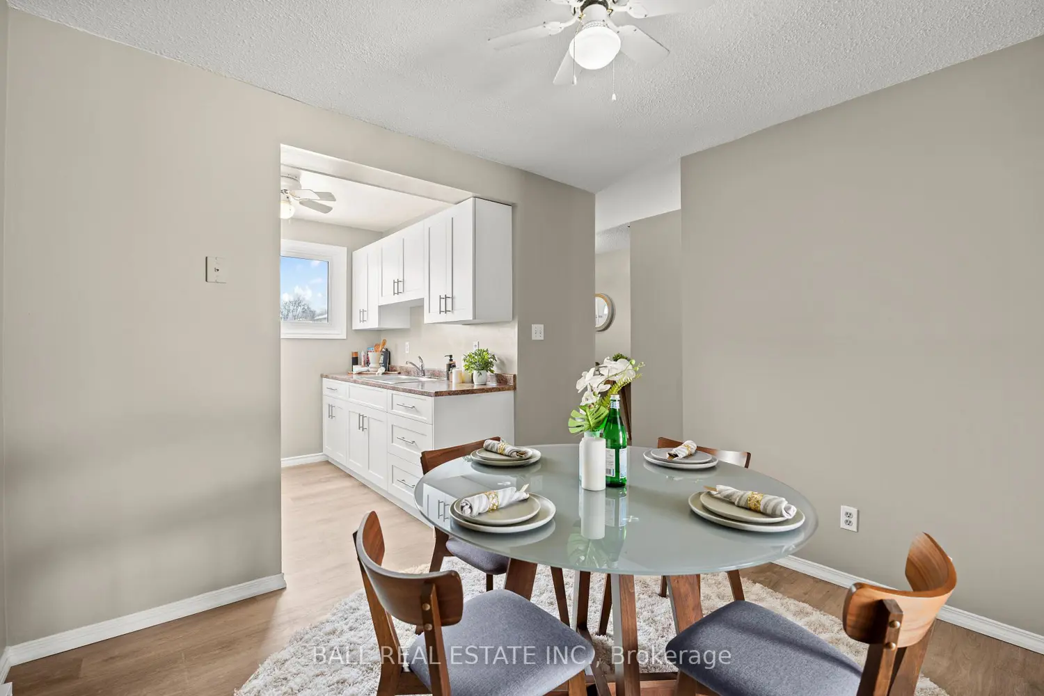 Additional image 3 of 996 Sydenham Road 9