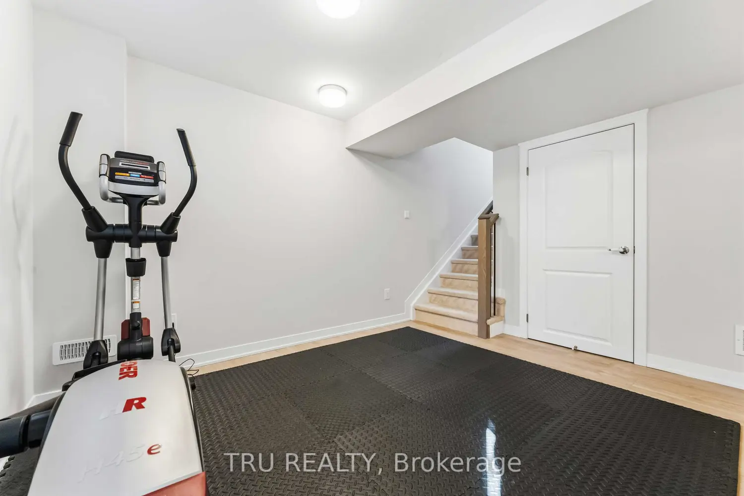 Additional image 15 of 706 Expansion Road