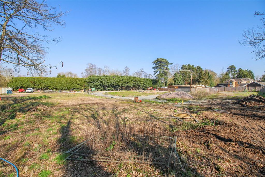 Additional image 3 of Land for saleLand At Parndon Mill Lane, Harlow CM20