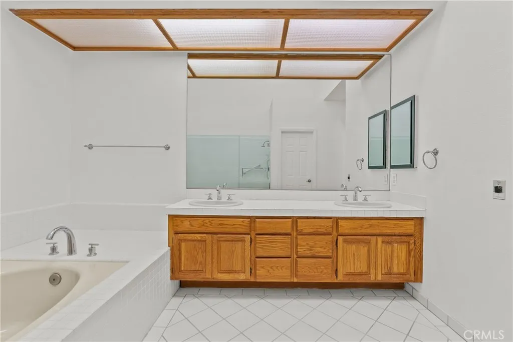 Additional image 98 of 32126 Canyon Ridge Dr, Westlake Village, CA 91361
