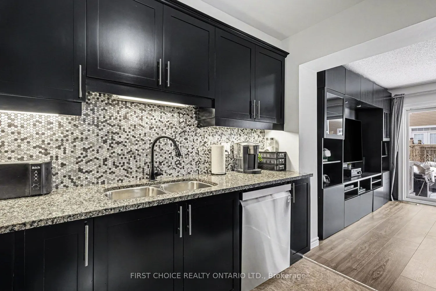 Additional image 5 of 622 Bluegill Avenue