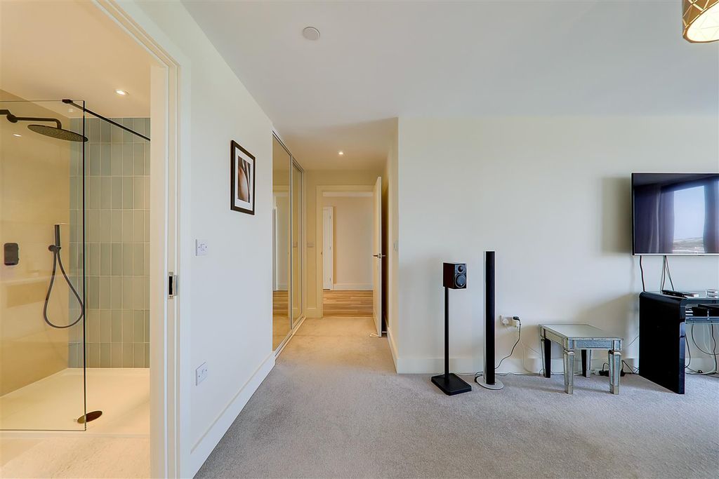 Additional image 33 of 3 bed flat for saleCalista, West Parade, Worthing BN11