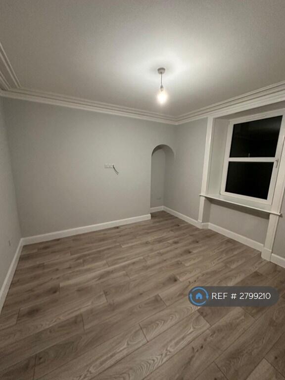 Kintore Place, Aberdeen, AB25 photo 4