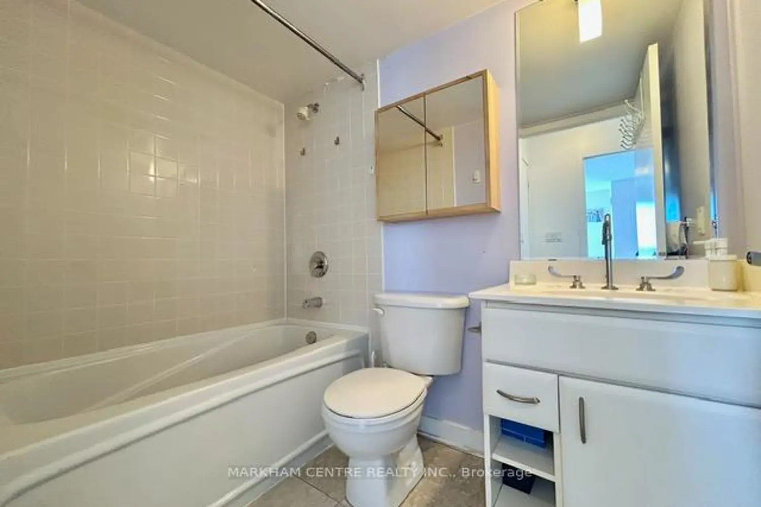 Additional image 10 of 36 Lee Centre Drive 2707