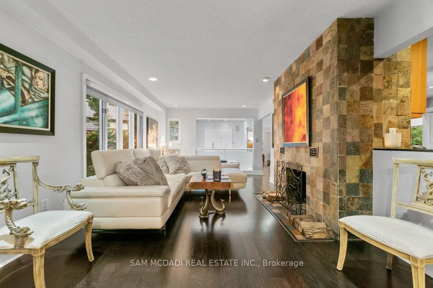 Additional image 14 of 988 Tennyson Avenue