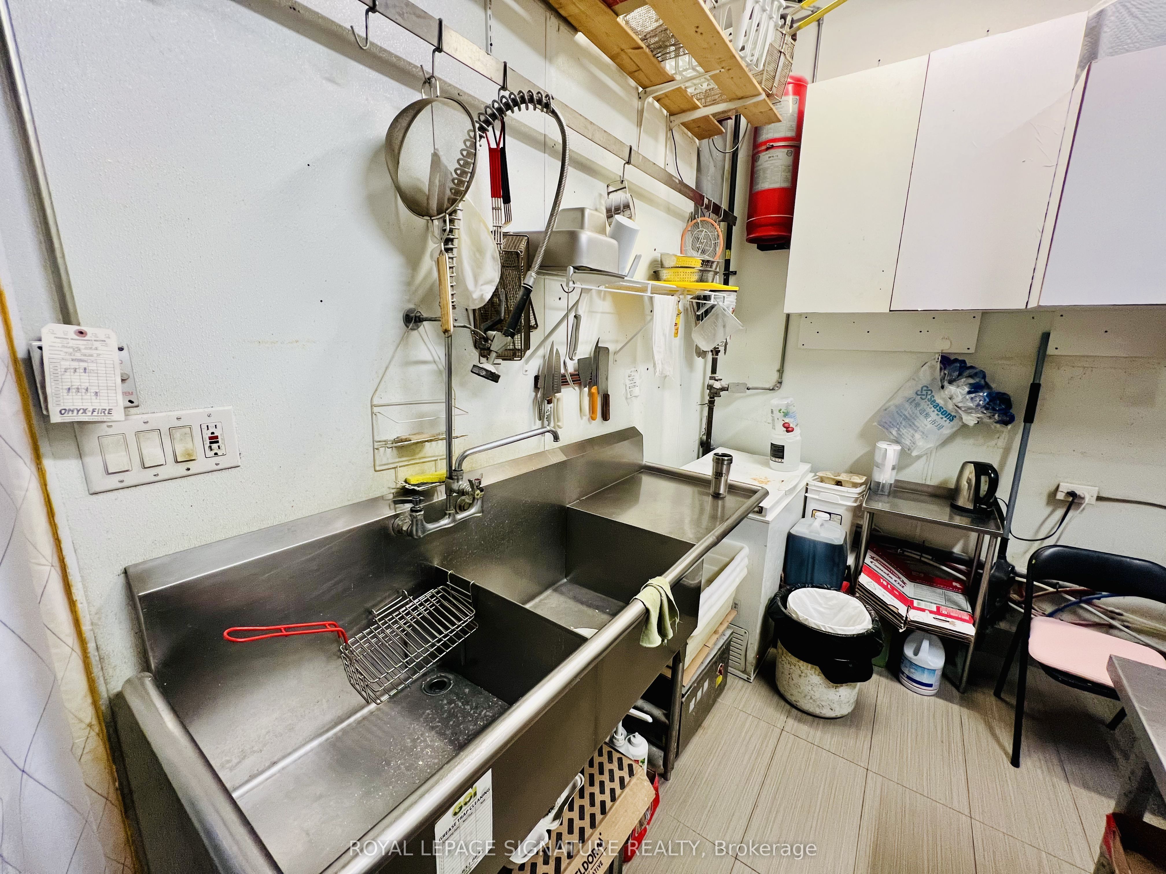 Additional image 2 of 243-7181 Yonge Street, Markham, ON, L3T 0C7