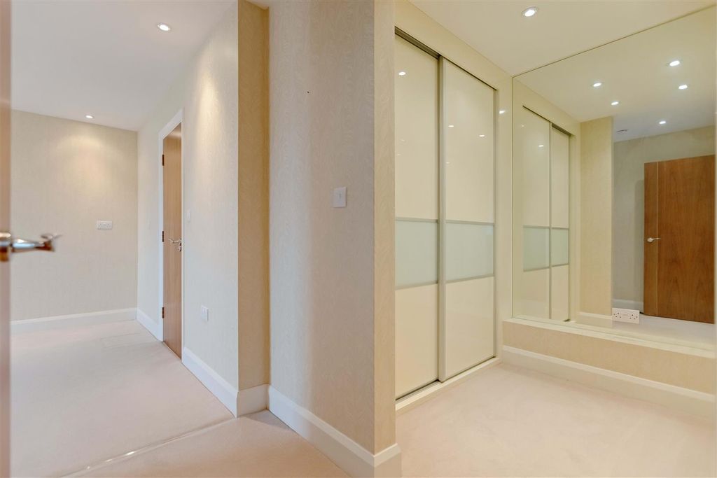 Additional image 14 of 3 bed flat for saleMarine Parade, Worthing BN11