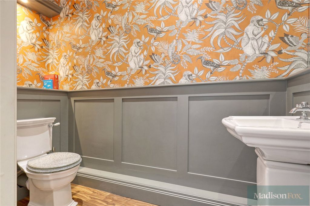 Additional image 40 of 4 bed flat for saleClaybury Hall, Regents Drive, Woodford Green IG8