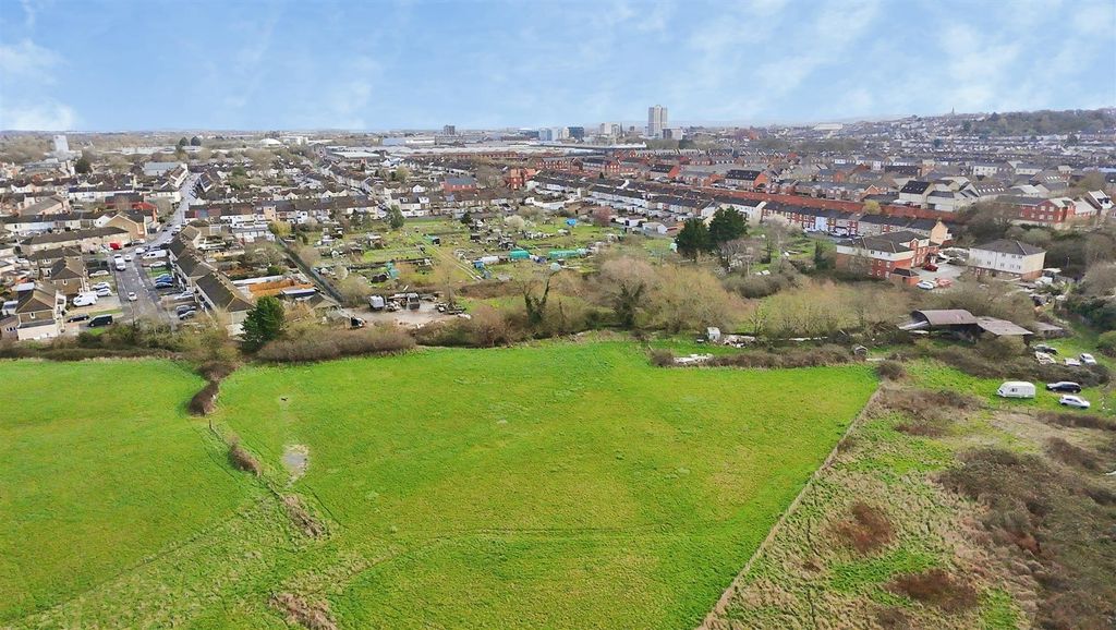 Land for saleRedcliffe Street, Rodbourne, Swindon SN2