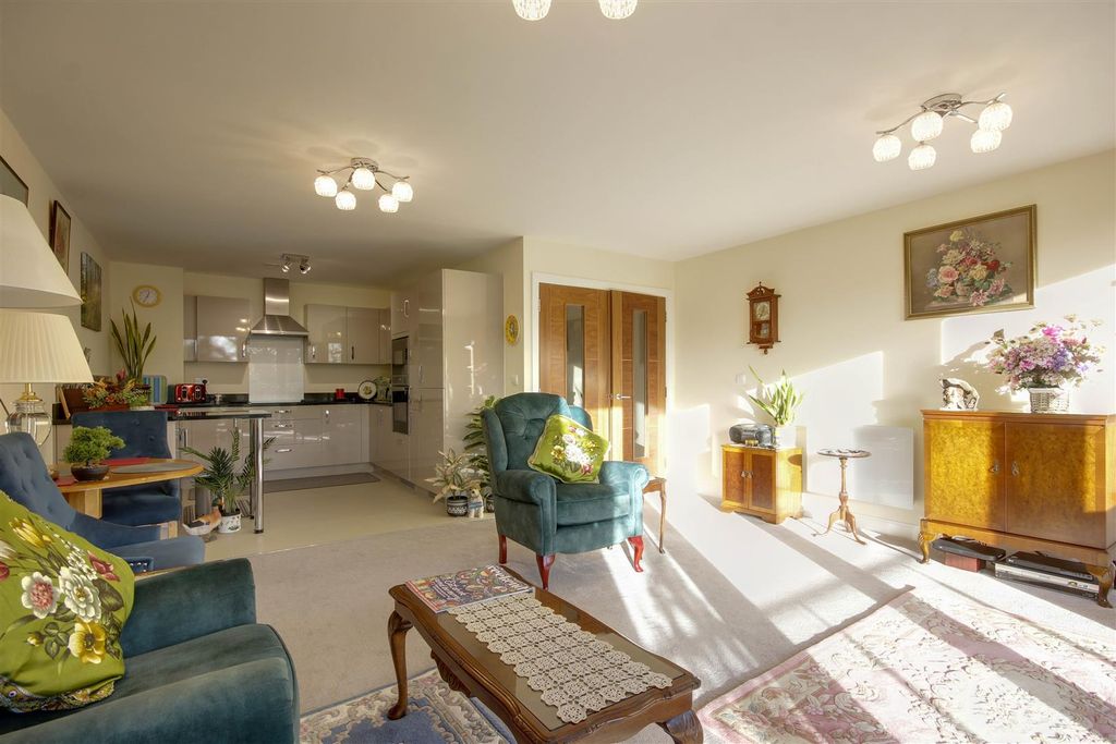 Additional image 2 of 2 bed flat for saleStapleton Court, Waller Grove, Swanland HU14