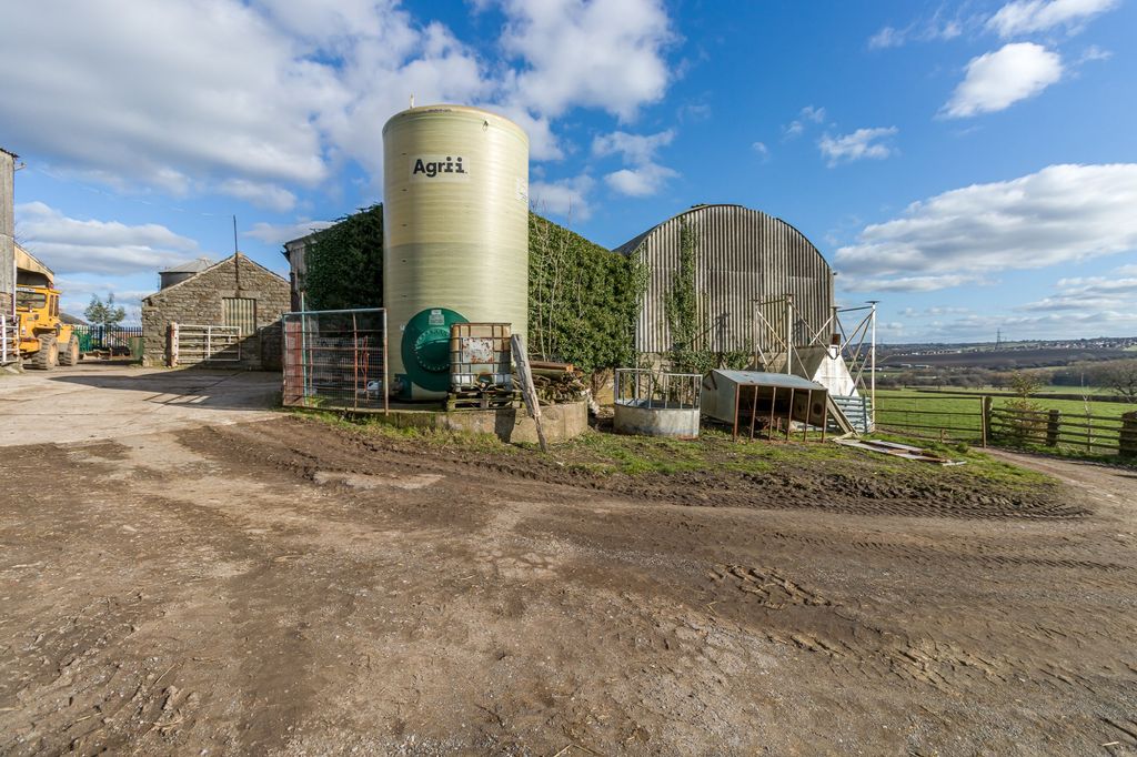 Additional image 21 of Detached house for saleChurchfield Lane, Kexborough, Barnsley S75