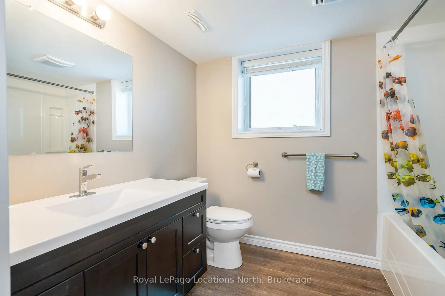 Additional image 13 of 796362 Grey 19 Road