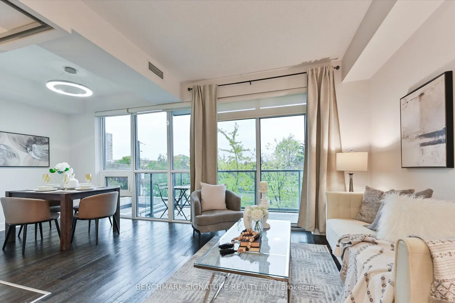 Additional image 4 of 26 Norton Avenue 404