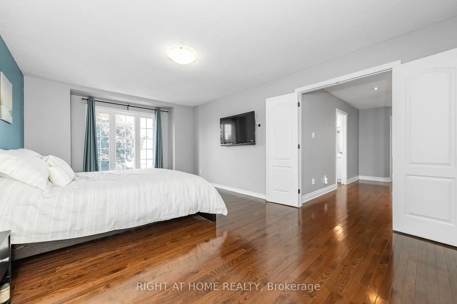 Additional image 11 of 48 Station Trail